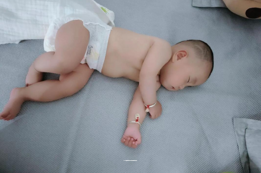 攀枝花宝宝口水多怎么回事